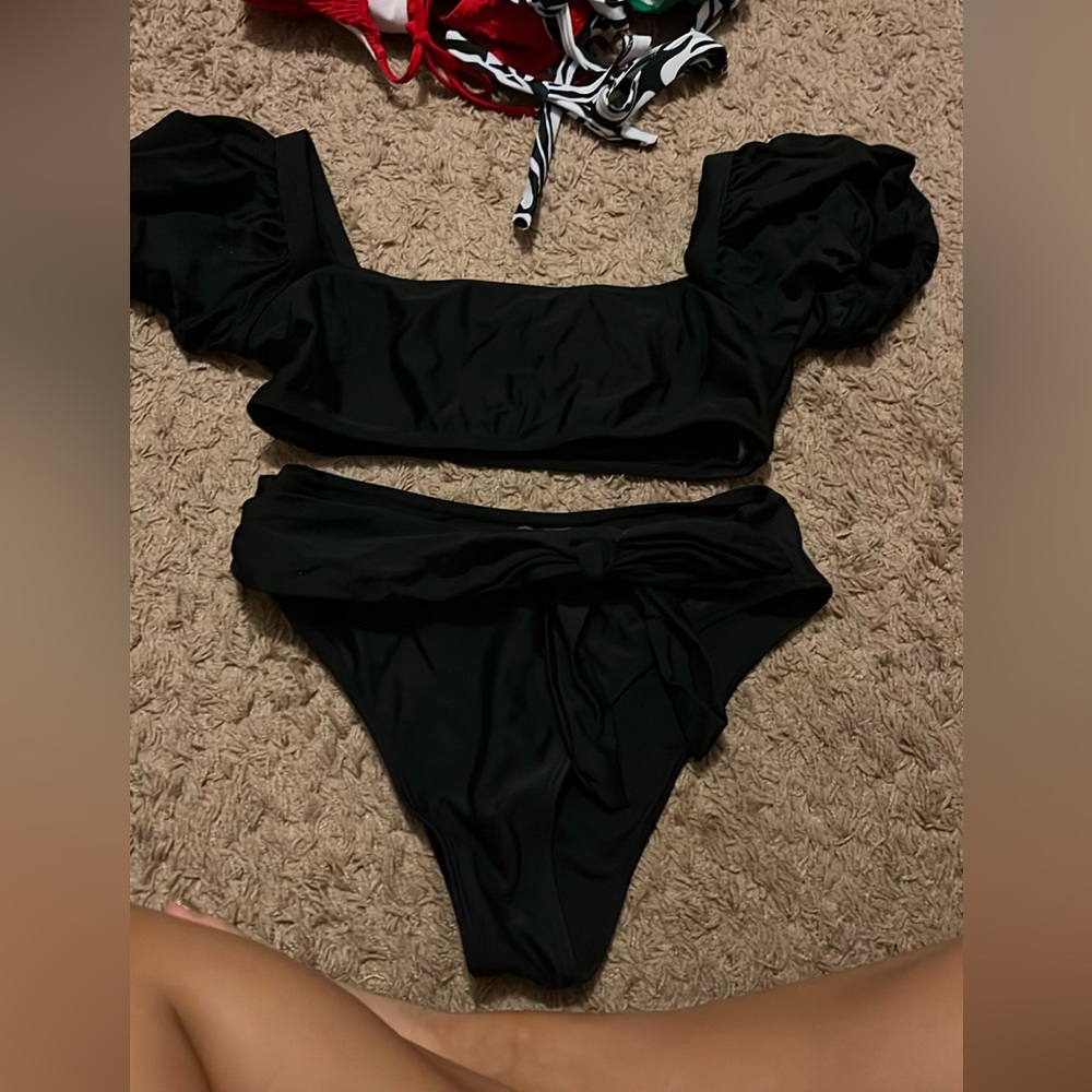 size medium shein bikini